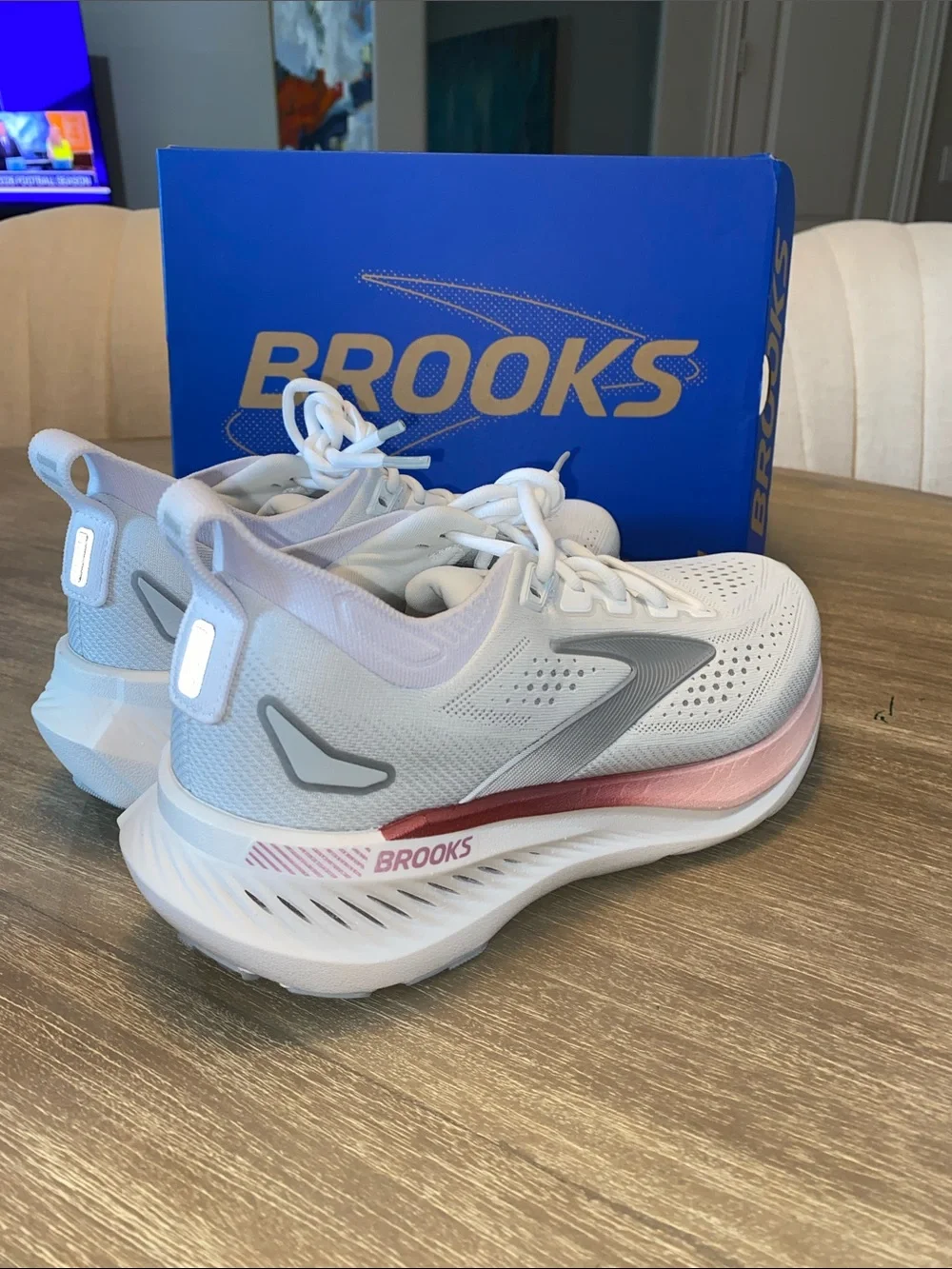 Brooks Glycerin GTS 23, Women’s 8 Wide